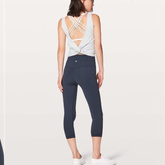 Lululemon Align High Rise Waisted Crop *21" True Navy Blue W6AMPS Size 2 - Picture 1 of 7